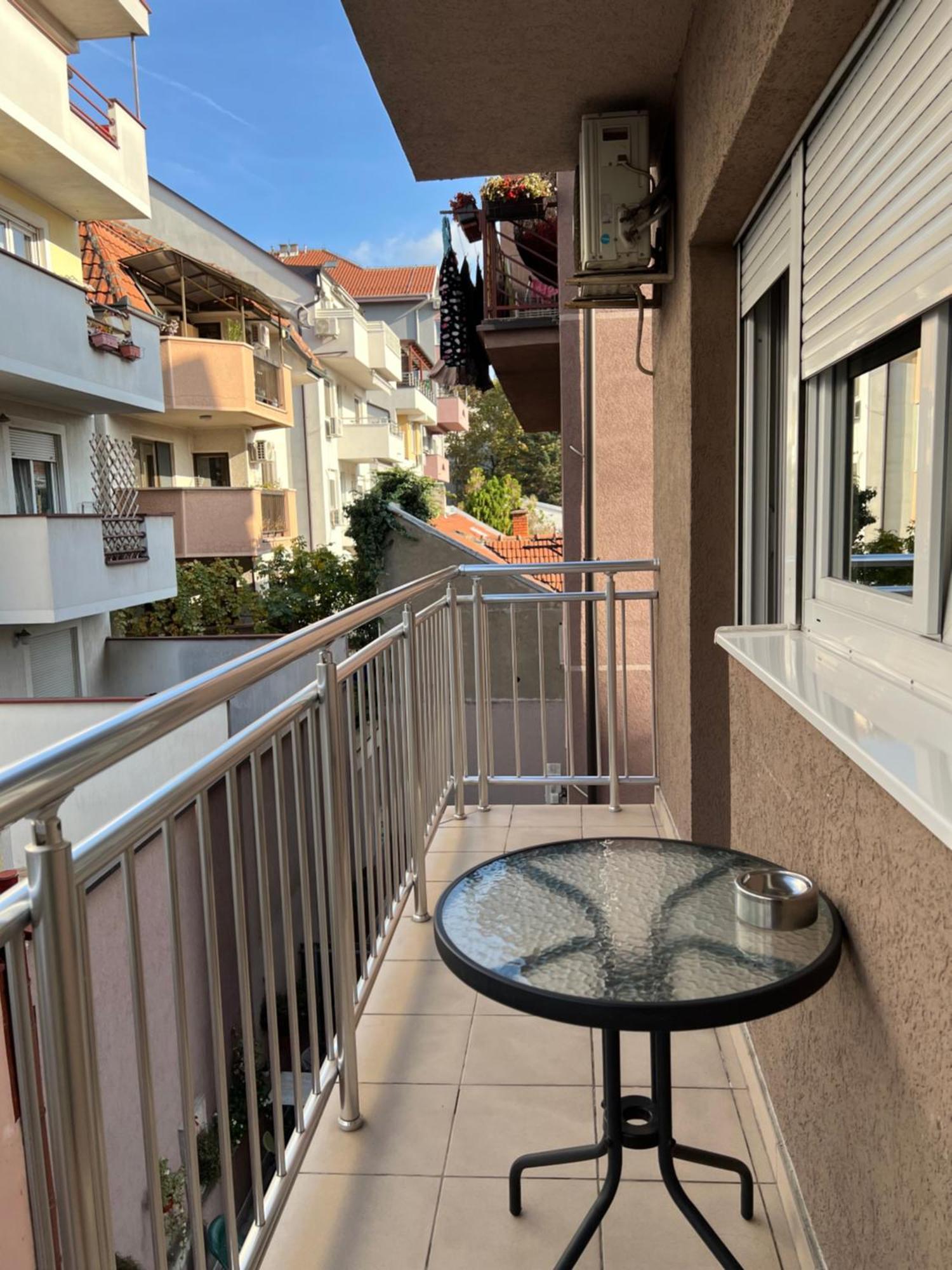 Apartment Leonis Belgrád Kültér fotó