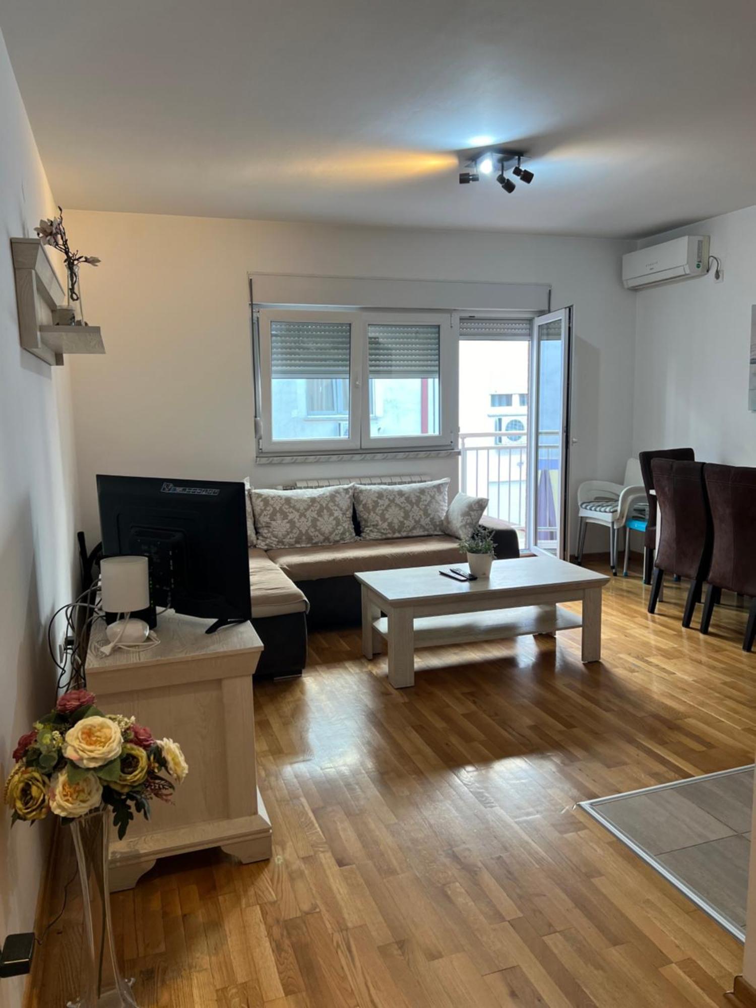 Apartment Leonis Belgrád Kültér fotó