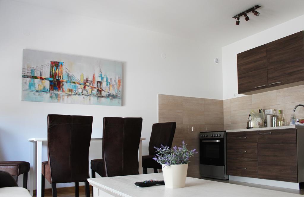 Apartment Leonis Belgrád Kültér fotó